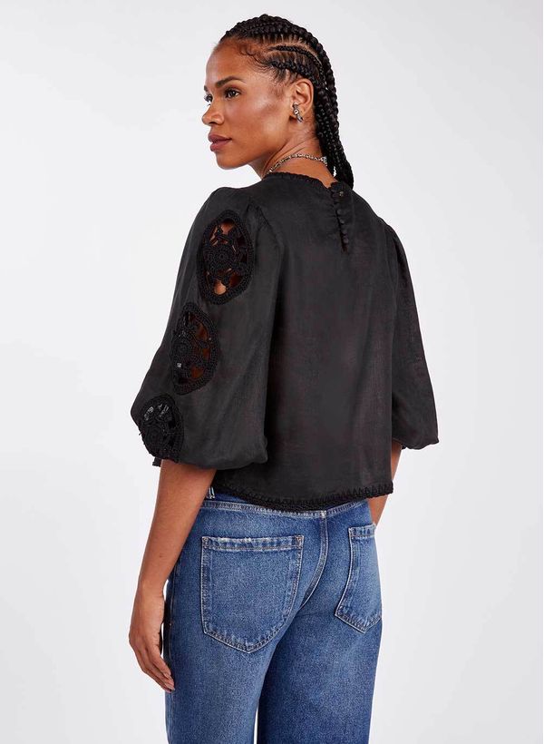 11015718_09_4-BLUSA-BELLA-CROCHE-BLACK