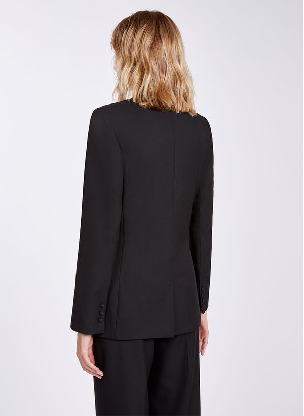 21110321_09_4-BLAZER-MAYFAIR