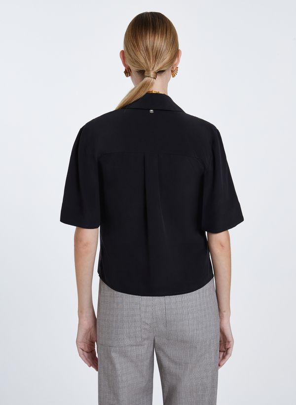 11034510_09_4-BLUSA-MATTIS-PRETA