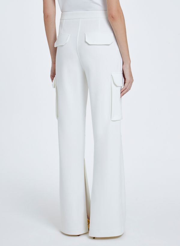 18051012_11_4-CALCA-MILA