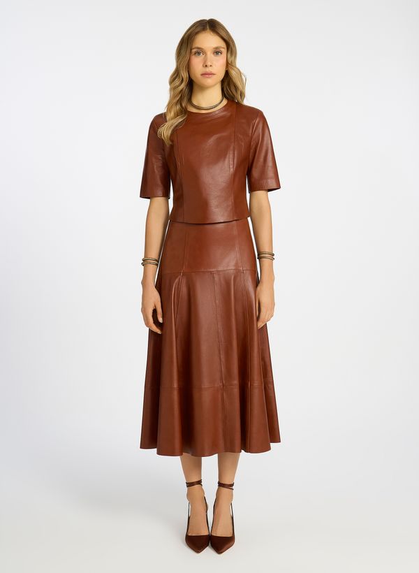 11140057_24_2-BLUSA-MARY-MARROM-COURO