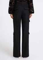 18112904_09_4-CALCA-BIA-TWILL-PRETA