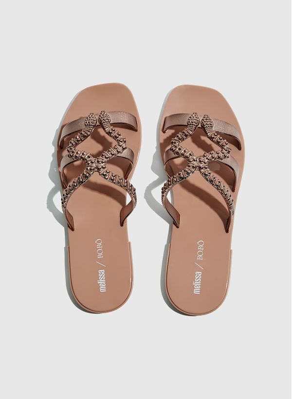 29250883_26_6-MELISSA-SLIDE-CAMELO