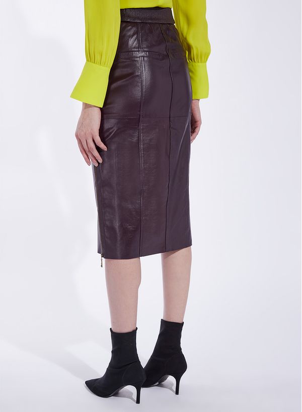 16140439_21_4-SAIA-BETSY-BERINJELA