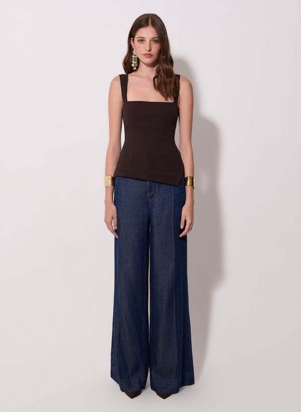 08050126_59_2-TOP-DAISY-ARA