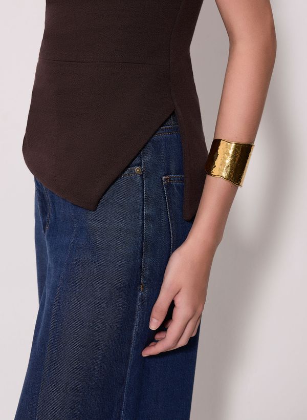 08050126_59_6-TOP-DAISY-ARA