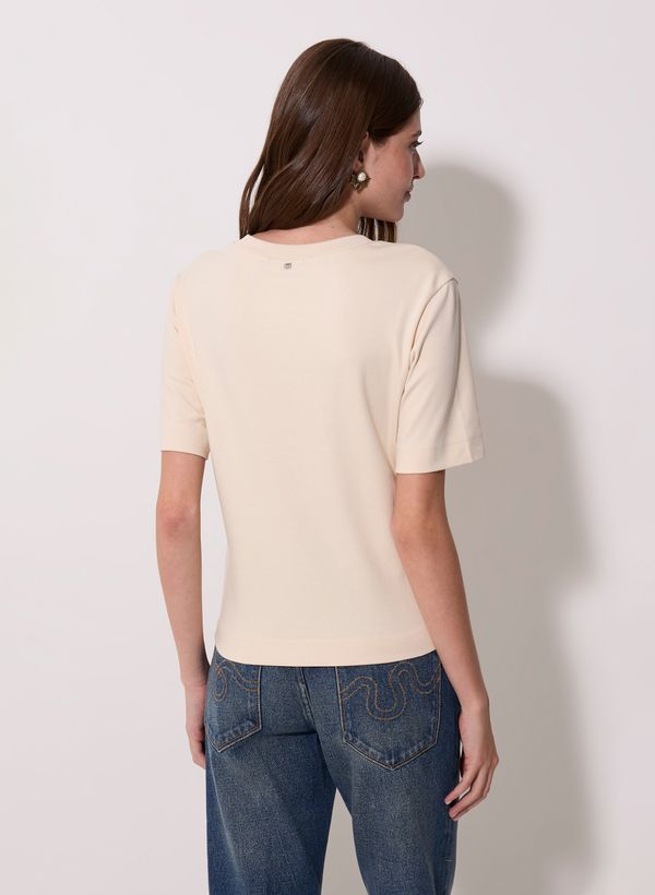 11220399_10_4-CAMISETA-ESSENTIAL-CREAM