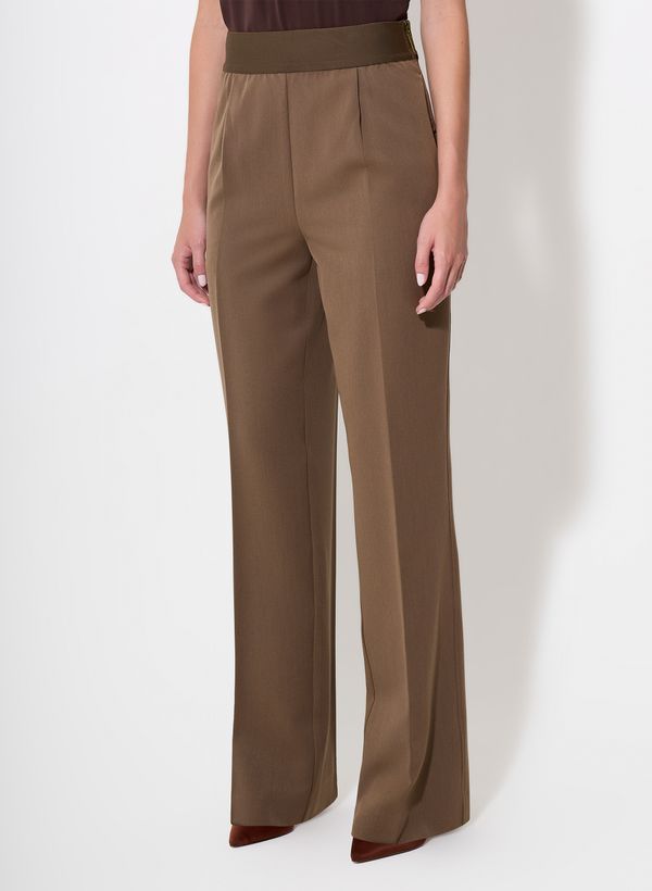 18042230_24_3-CALCA-JOY-BROWN