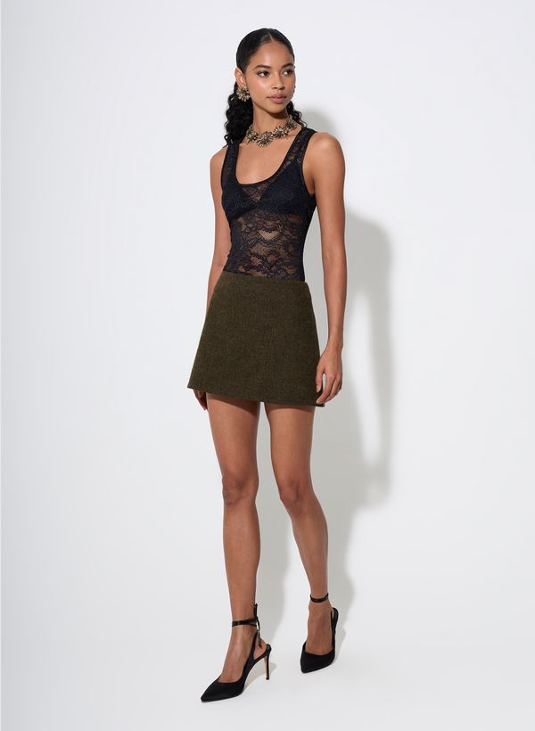 16100032_49_2-SHORTS-SAIA-EMMA-OLIVIA-GAVI