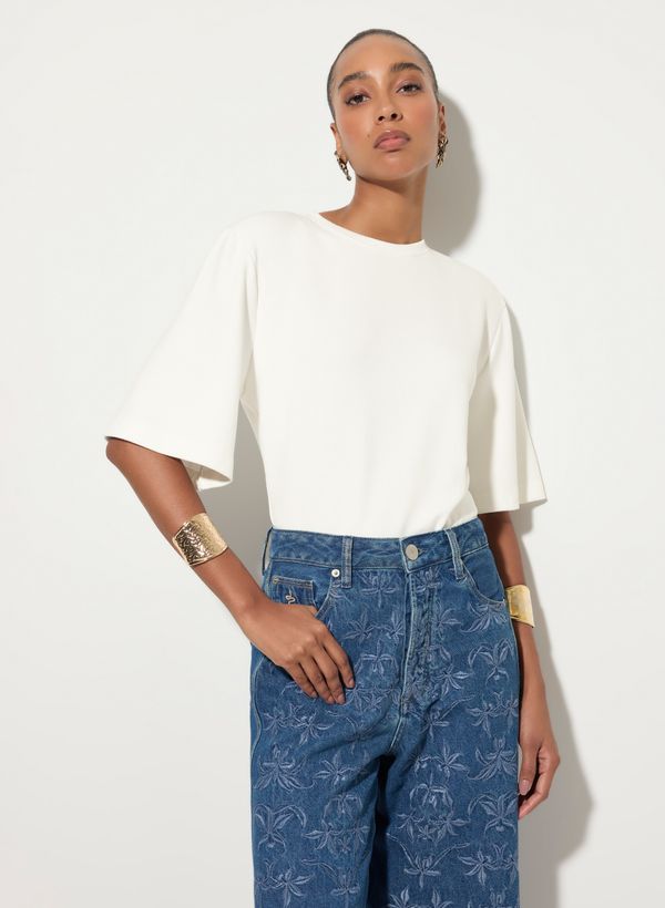 02170109_11_3-BODY-T-SHIRT-CAMELIA